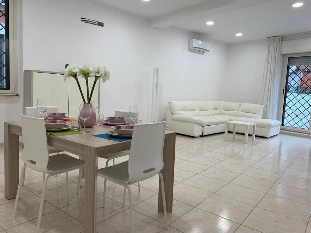 Mediterranean House Nettuno Apartment Ngoại thất bức ảnh